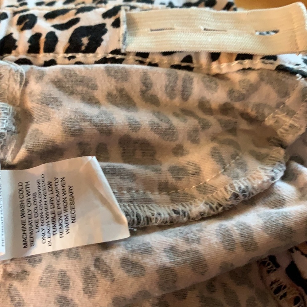 Children’s Place size 10 cheetah waist adjustable pants - Picture 7 of 7